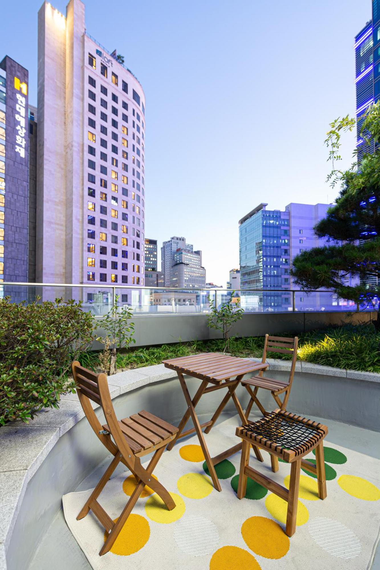 Uhoostay Myeongdong Guesthouse Seul Exterior foto